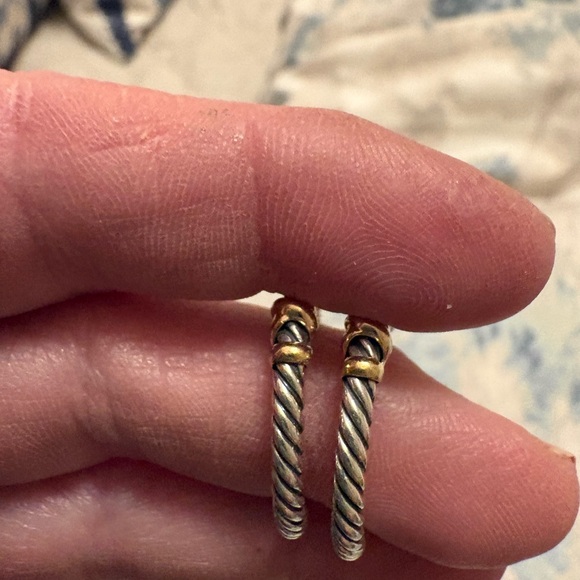 David Yurman Gold and Silver Cable Rings - Picture 4 of 5